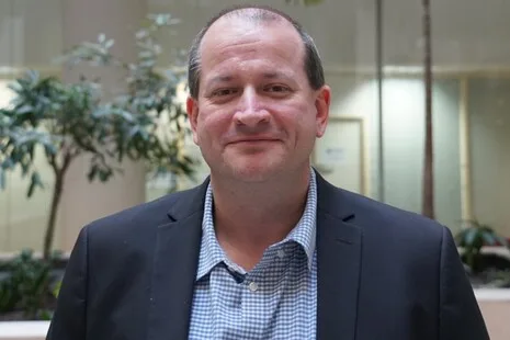 Ian Knowles
